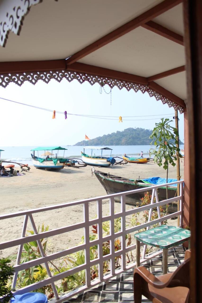 Lira Place Hotel 3*