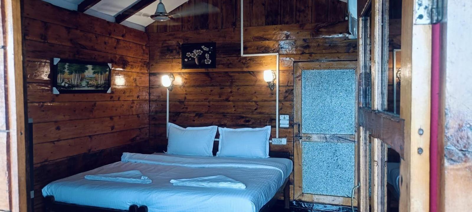 Hotel Lira Place Canacona